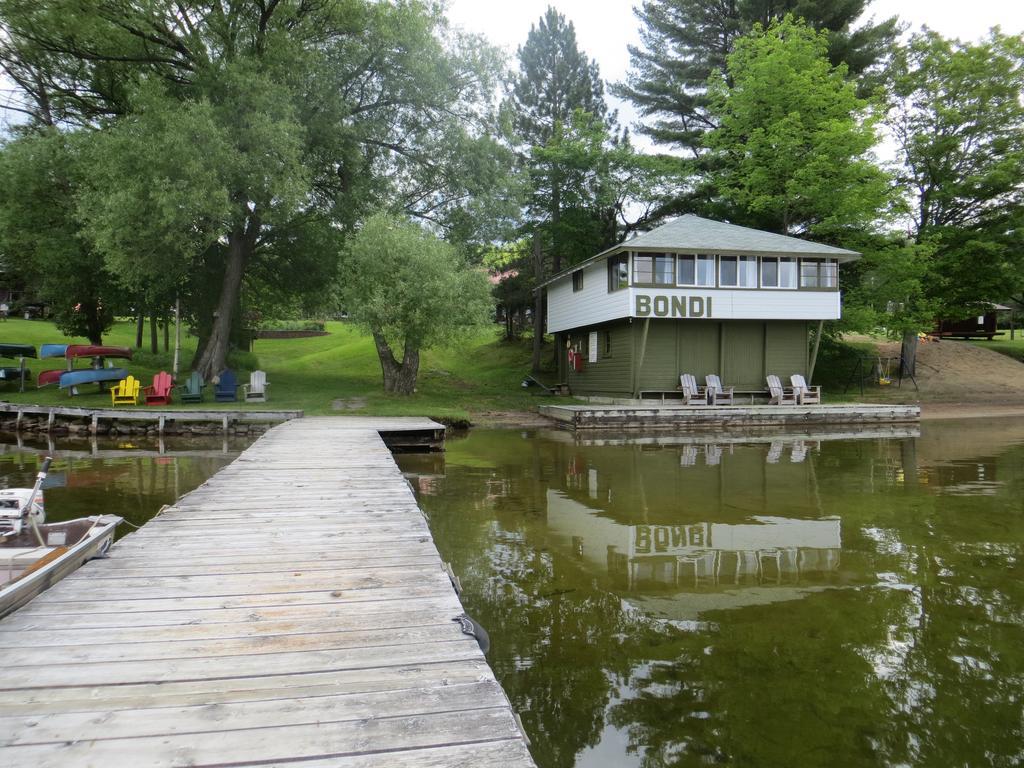 Bondi Village Cottage Resort Lake of Bays ภายนอก รูปภาพ