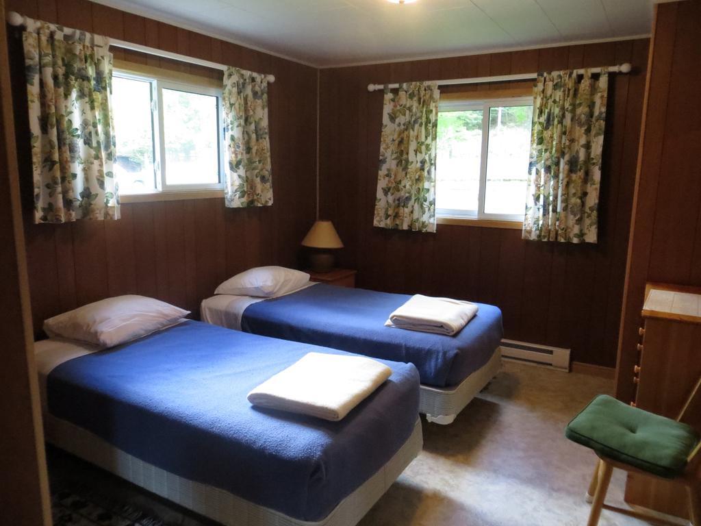 Bondi Village Cottage Resort Lake of Bays ภายนอก รูปภาพ